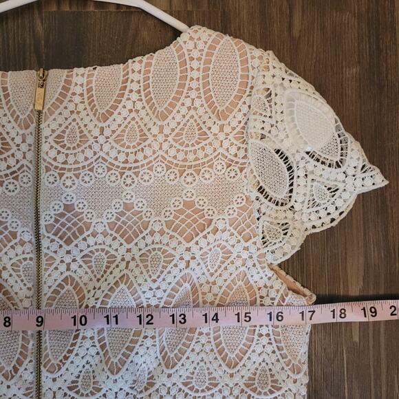 Eliza J Scalloped Lace Mini Dress Womens Size 8 White Tan Crochet Cocktail Party - Picture 6 of 8